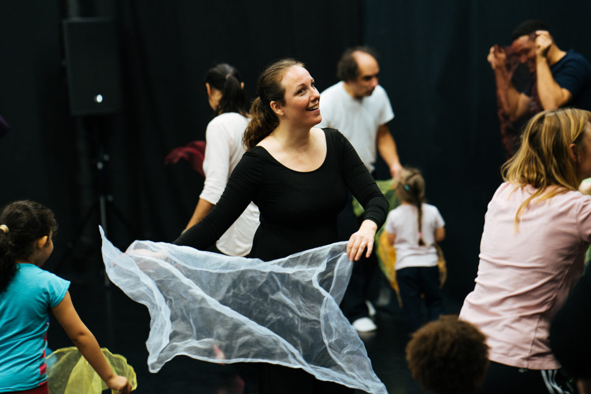 Danse ta difference 1 (c) Sven Becker