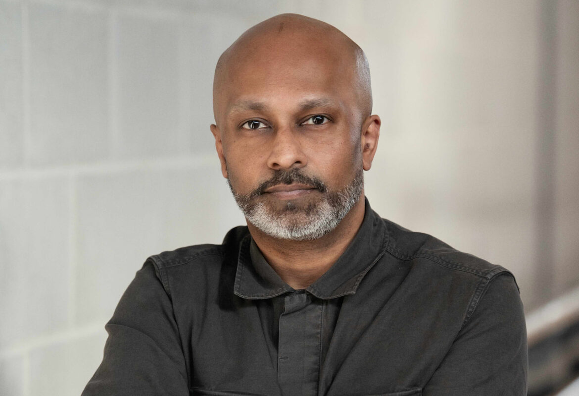 Akram Khan_KC_Portraits_4374 by Camilla Greenwell – recadré small